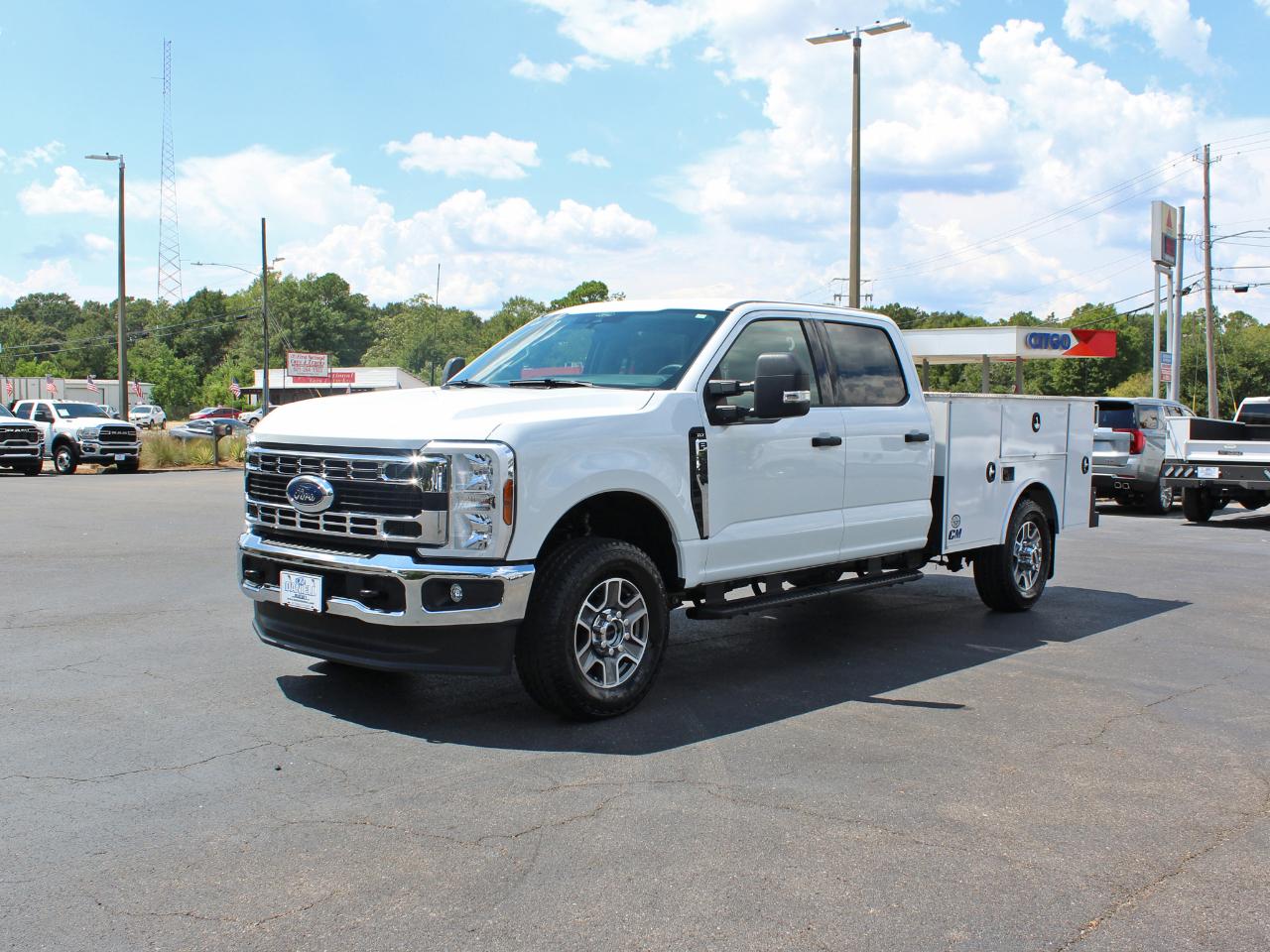 Ford F-350 SD XLT Crew Cab Long Bed 4WD 2025