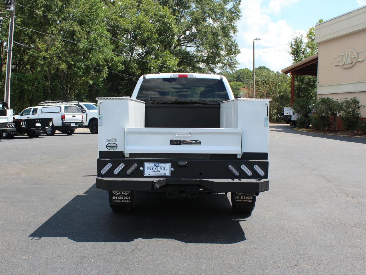 Ford F-350 SD XLT Crew Cab Long Bed 4WD 2025