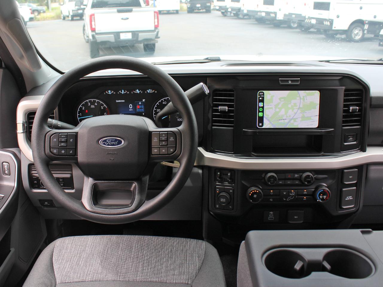 Ford F-350 SD XLT Crew Cab Long Bed 4WD 2025