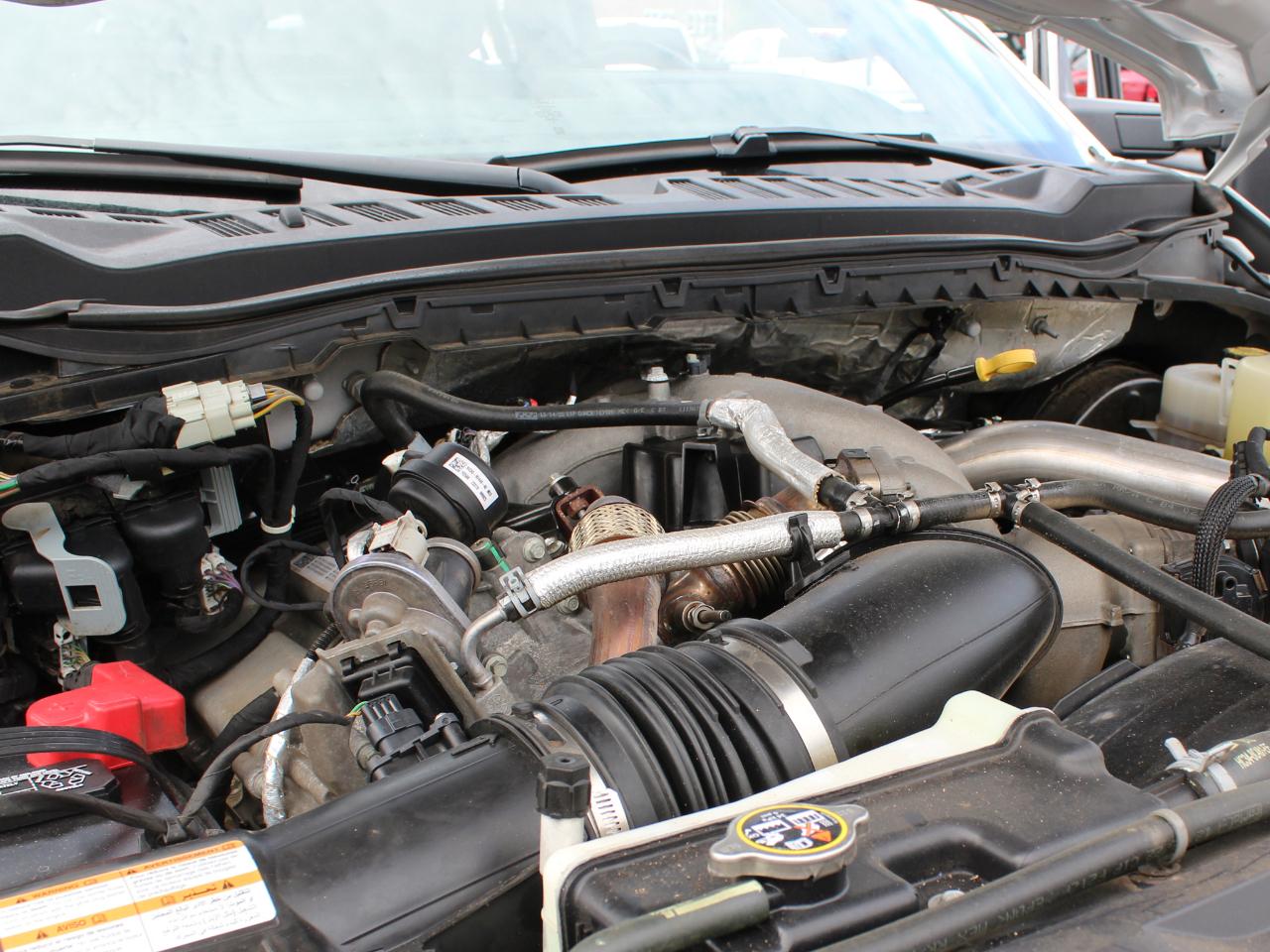 Ford F-250 SD XLT Crew Cab 4WD 2023