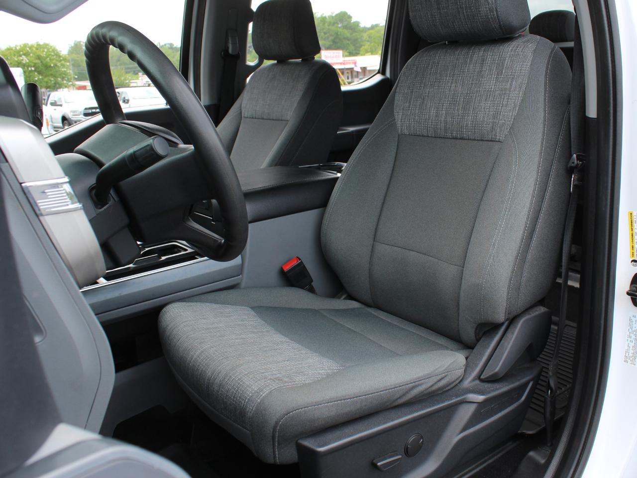 Ford F-250 SD XLT Crew Cab 4WD 2023