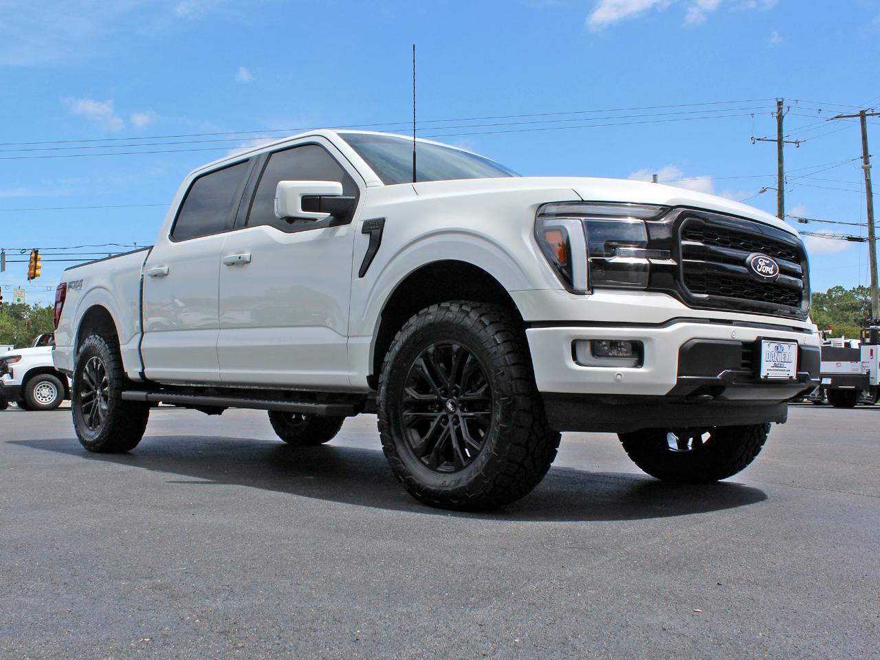 Ford F-150 Lariat SuperCrew 4WD 2024