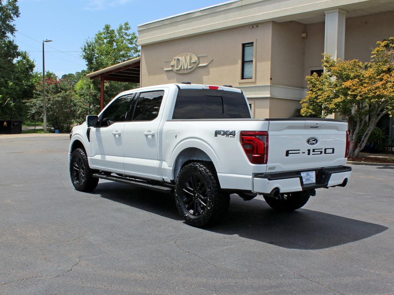 Ford F-150 Lariat SuperCrew 4WD 2024