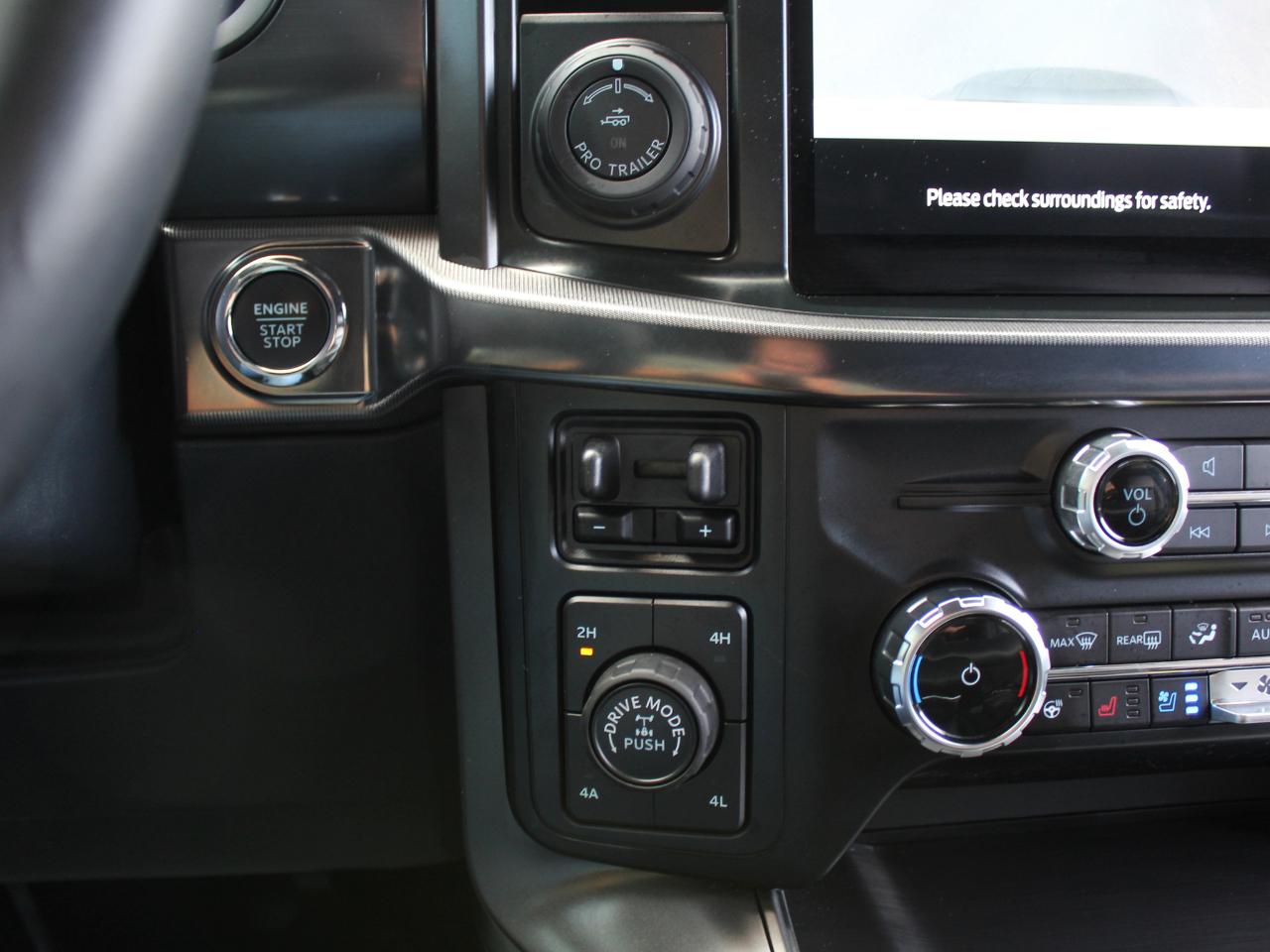 Ford F-150 Lariat SuperCrew 4WD 2024
