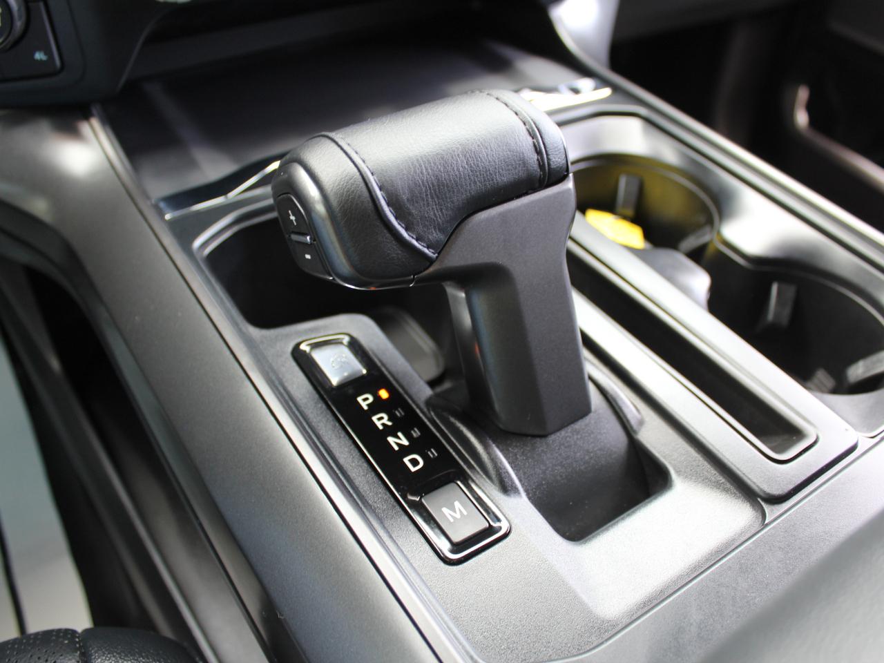 Ford F-150 Lariat SuperCrew 4WD 2024