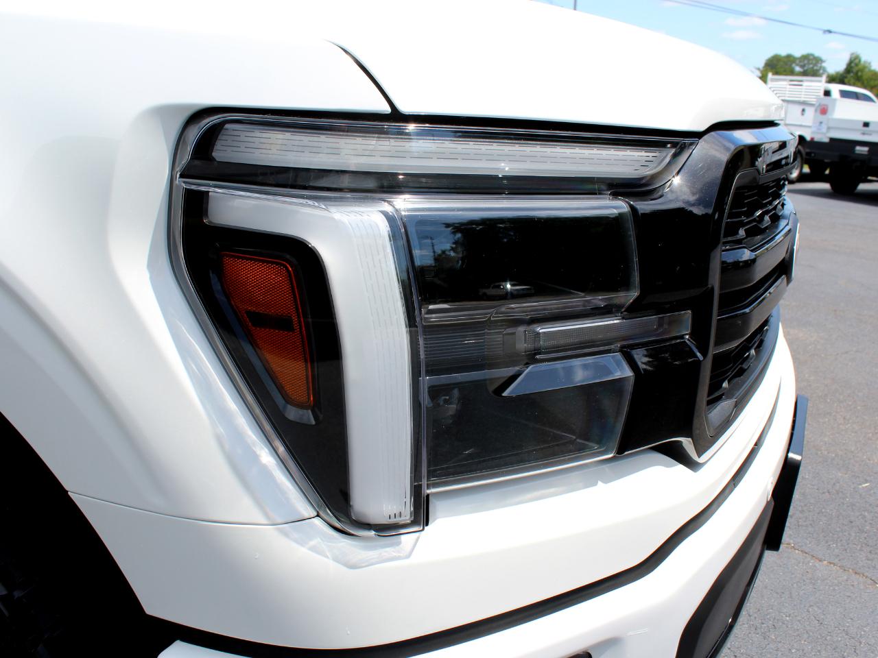 Ford F-150 Lariat SuperCrew 4WD 2024