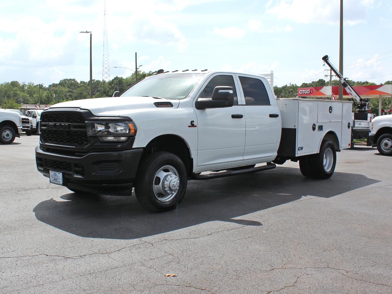 RAM 3500 Tradesman Crew Cab 4WD DRW 2024