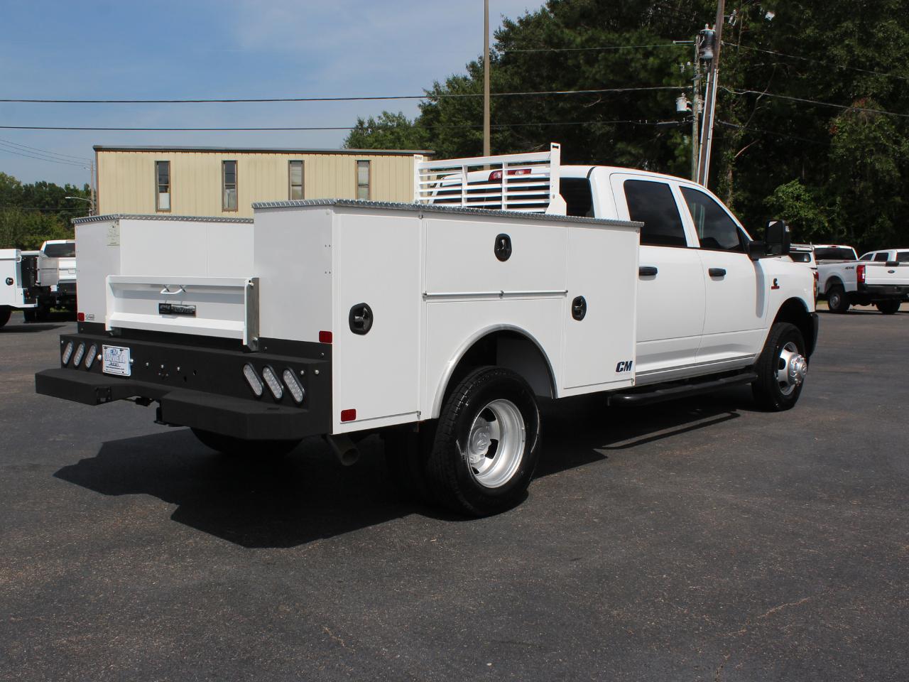 RAM 3500 Tradesman Crew Cab 4WD DRW 2024