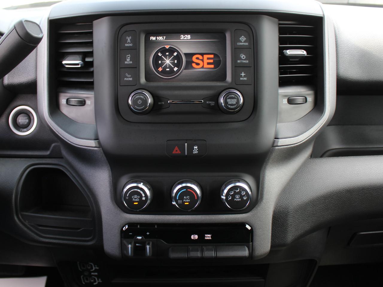 RAM 3500 Tradesman Crew Cab 4WD DRW 2024