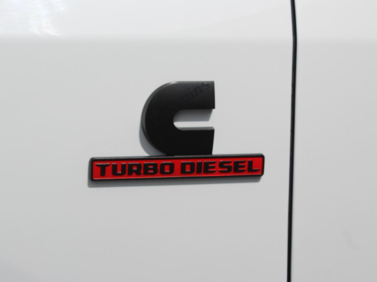 RAM 3500 Tradesman Crew Cab 4WD DRW 2024