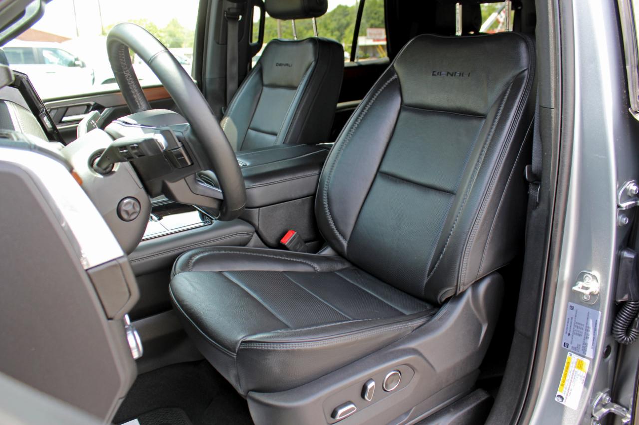 GMC Yukon Denali 4WD 2025
