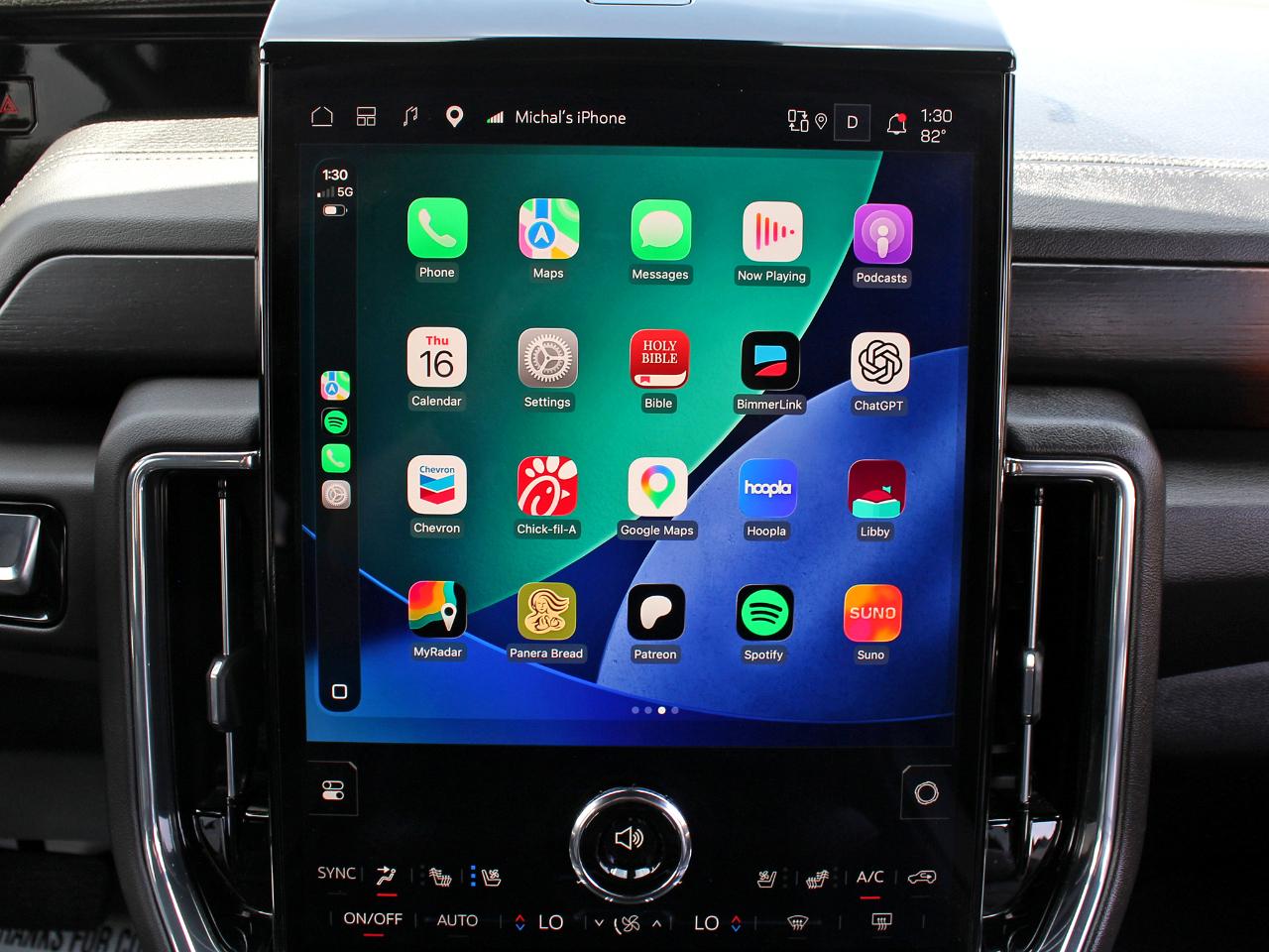 GMC Yukon Denali 4WD 2025