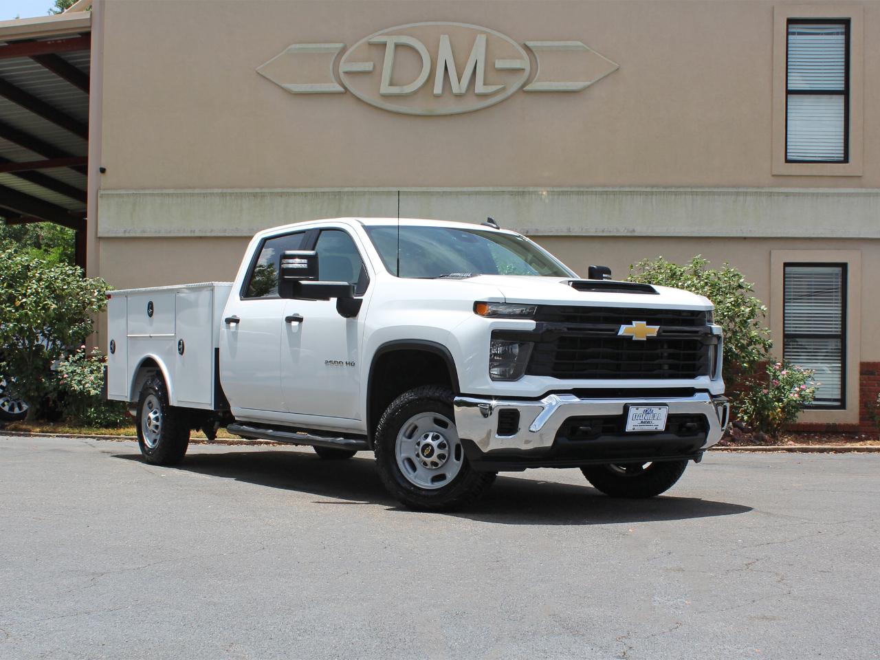 Chevrolet Silverado 2500HD Work Truck Crew Cab Long Box 4WD 2024