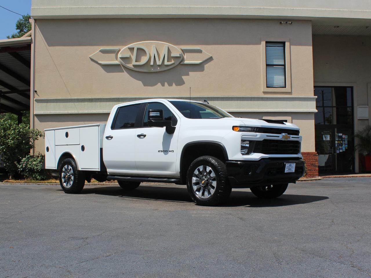 Chevrolet Silverado 2500HD Custom Crew Cab Long Box 4WD 2025