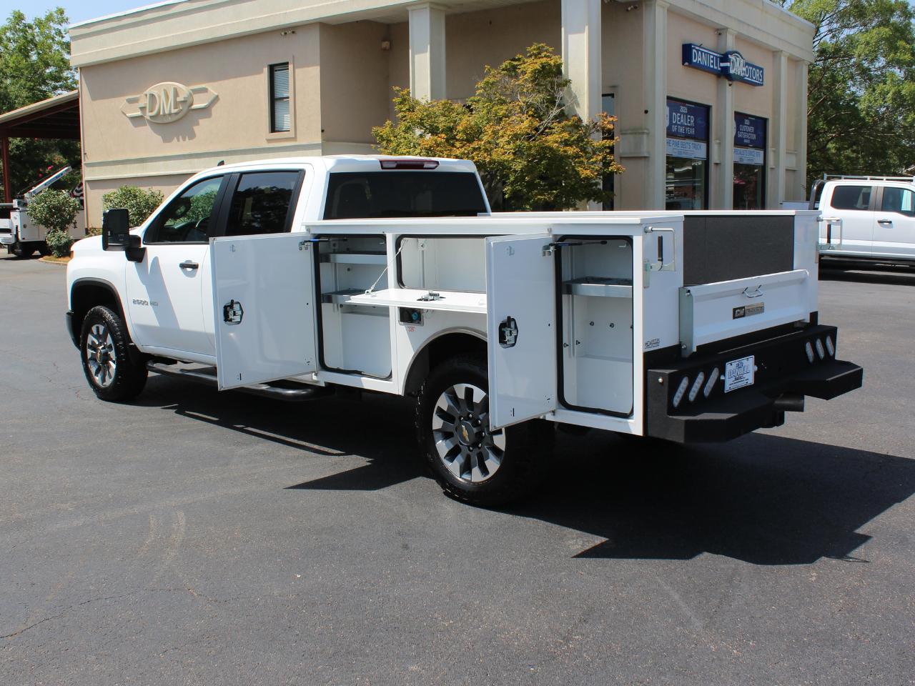 Chevrolet Silverado 2500HD Custom Crew Cab Long Box 4WD 2025