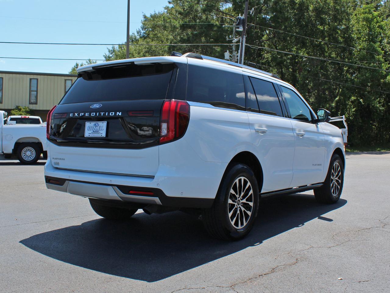 Ford Expedition Platinum 4WD 2025