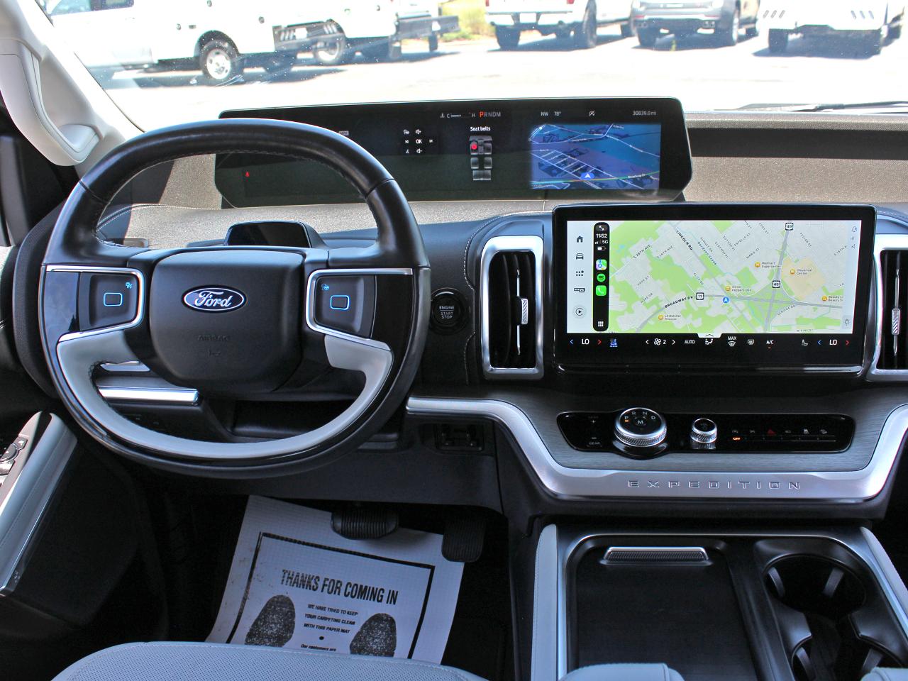 Ford Expedition Platinum 4WD 2025