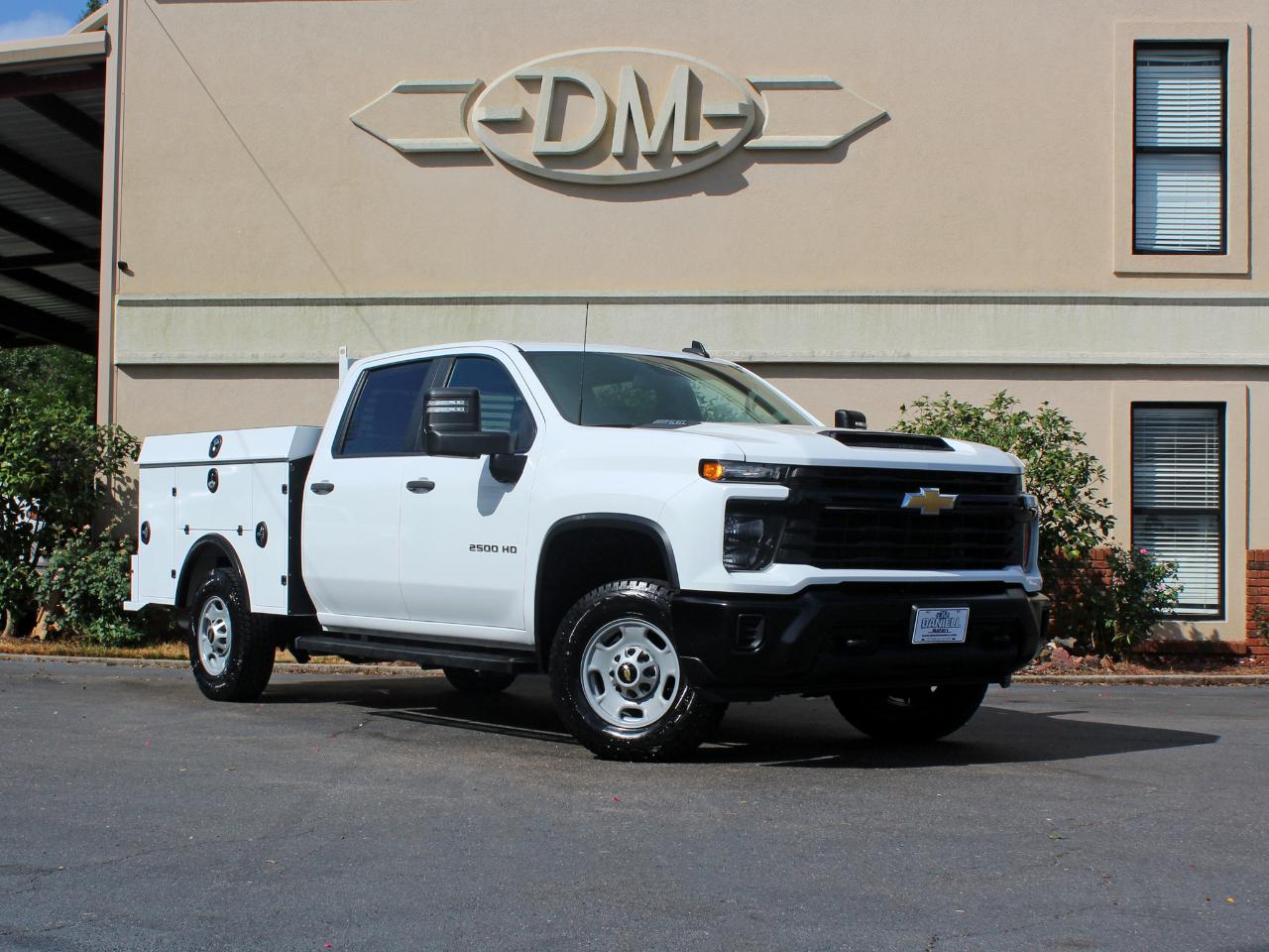 Chevrolet Silverado 2500HD Work Truck Crew Cab Short Box 4WD 2024