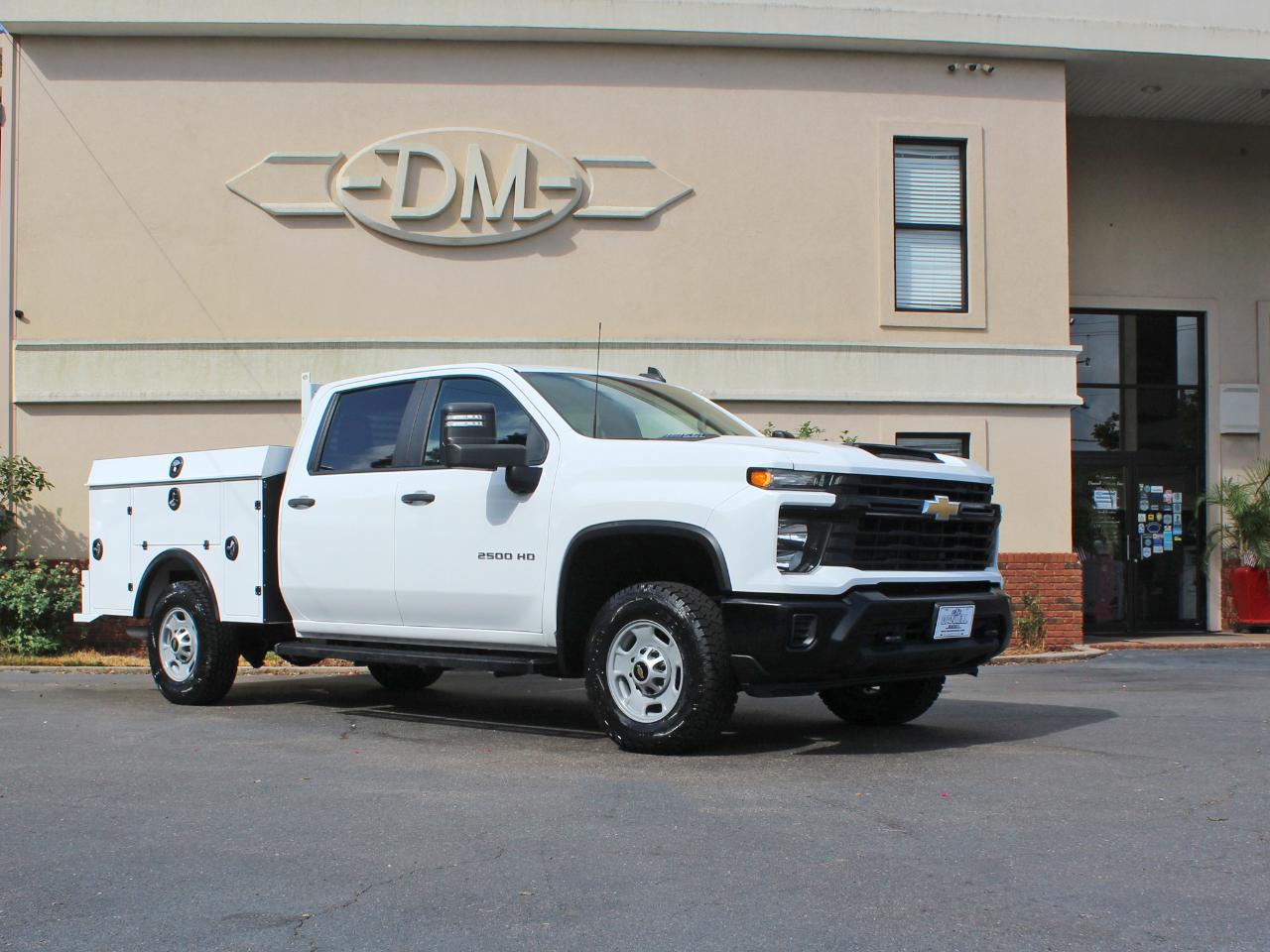 Chevrolet Silverado 2500HD Work Truck Crew Cab Short Box 4WD 2024