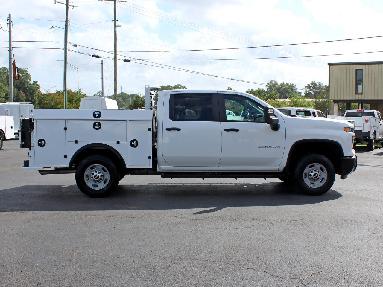 Chevrolet Silverado 2500HD Work Truck Crew Cab Short Box 4WD 2024