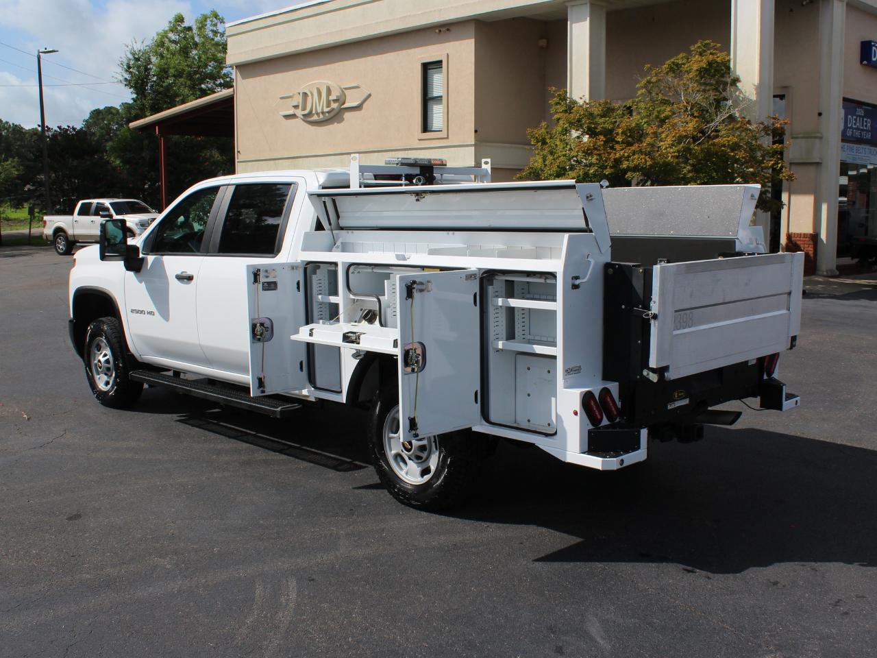 Chevrolet Silverado 2500HD Work Truck Crew Cab Short Box 4WD 2024