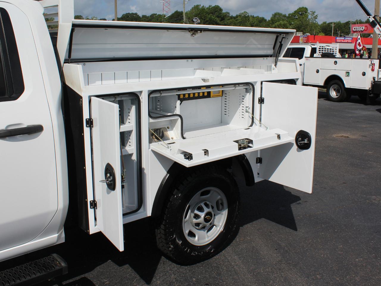 Chevrolet Silverado 2500HD Work Truck Crew Cab Short Box 4WD 2024