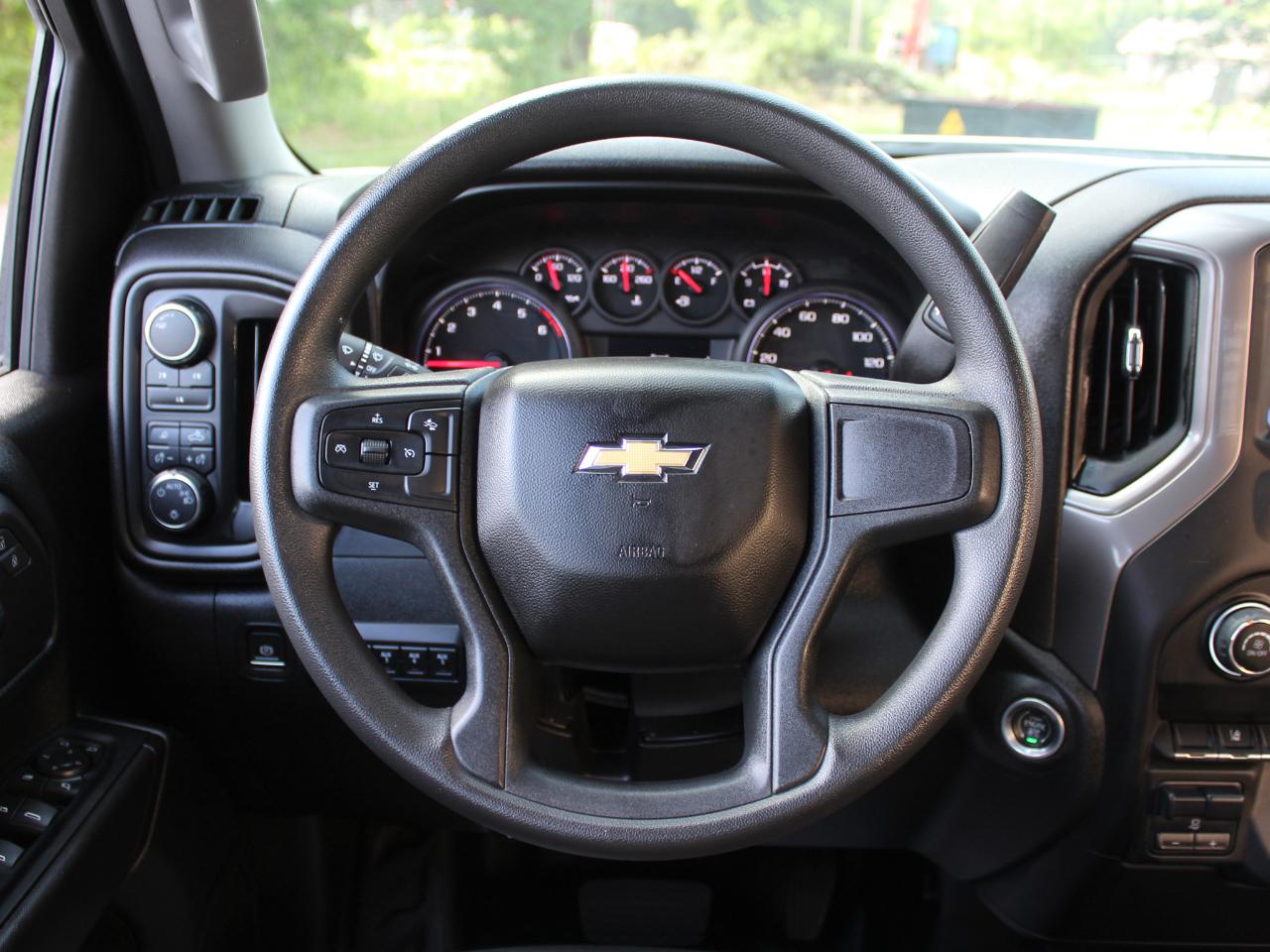 Chevrolet Silverado 2500HD Work Truck Crew Cab Short Box 4WD 2024