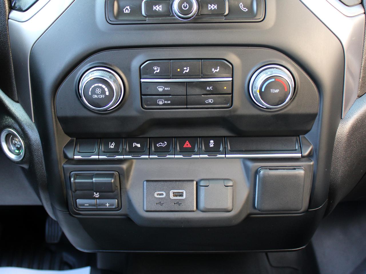 Chevrolet Silverado 2500HD Work Truck Crew Cab Short Box 4WD 2024