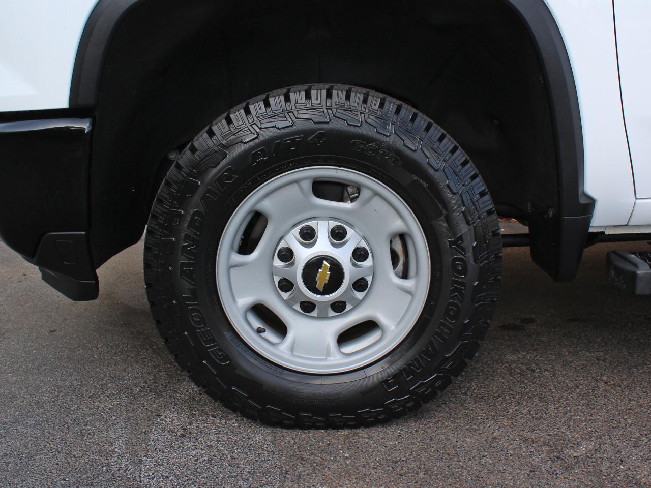 Chevrolet Silverado 2500HD Work Truck Crew Cab Short Box 4WD 2024