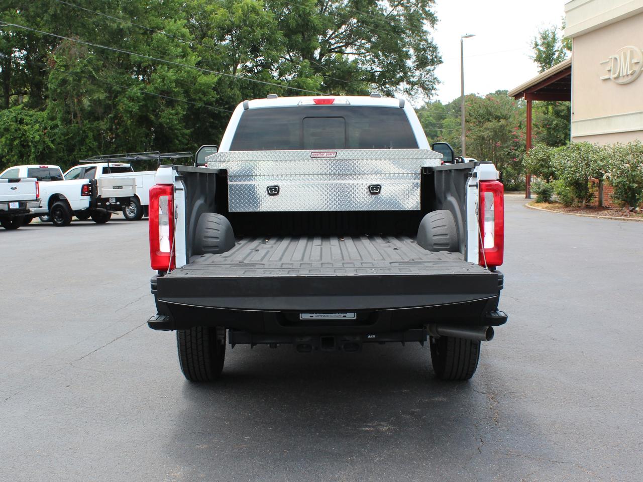 Ford F-250 SD XL SuperCab Long Bed 4WD 2024