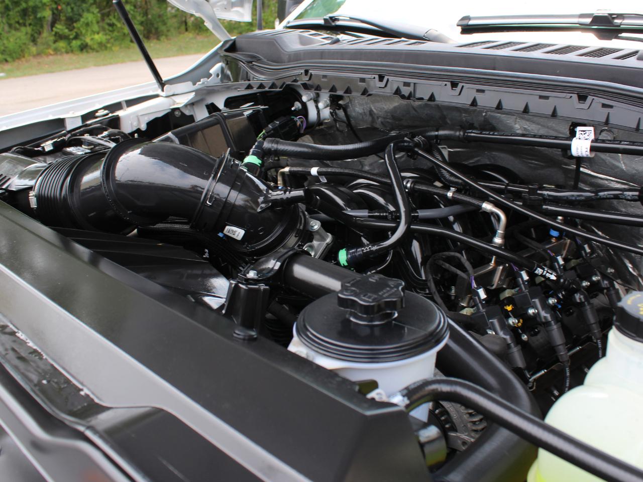Ford F-250 SD XL SuperCab Long Bed 4WD 2024