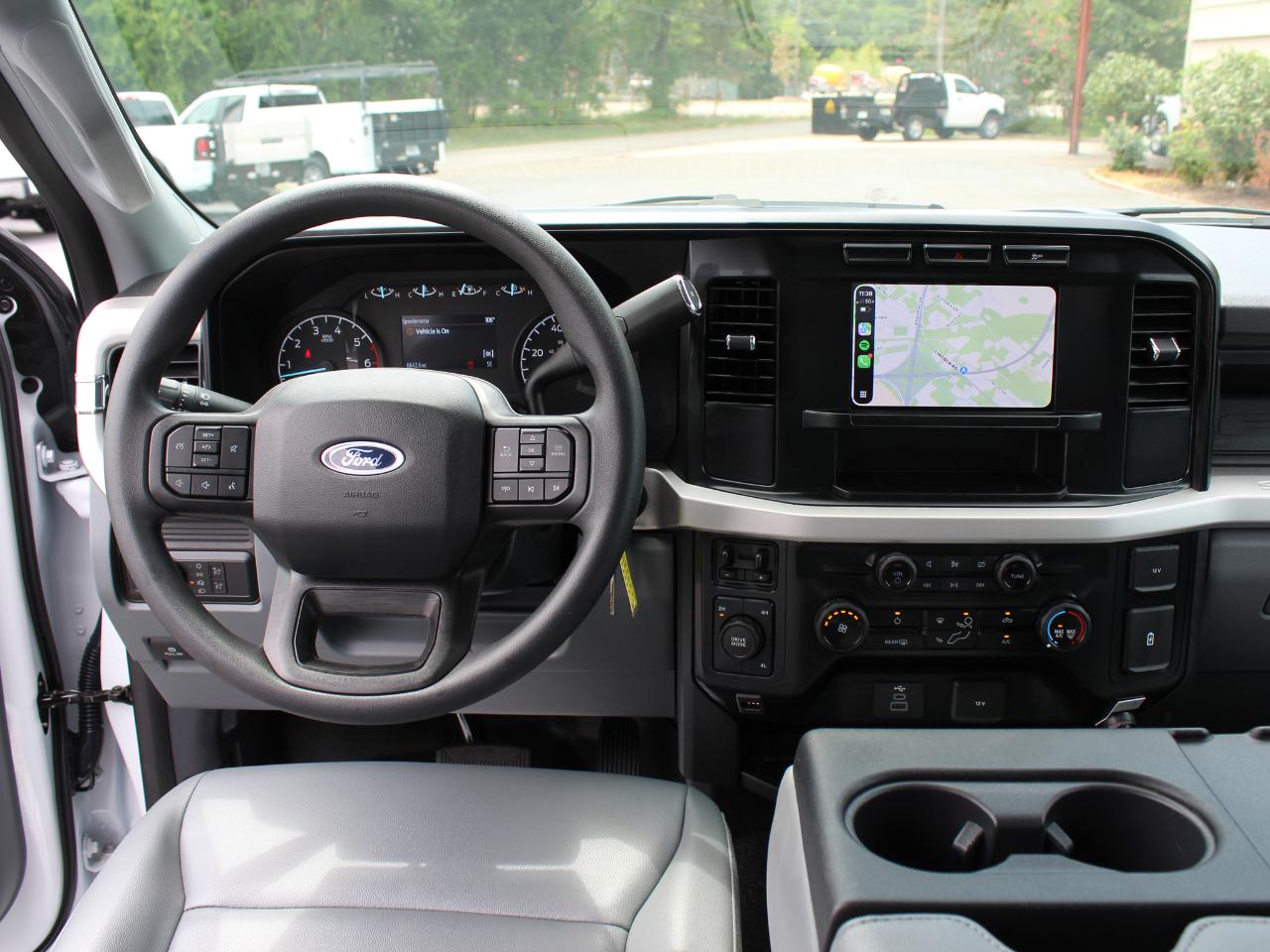 Ford F-250 SD XL SuperCab Long Bed 4WD 2024