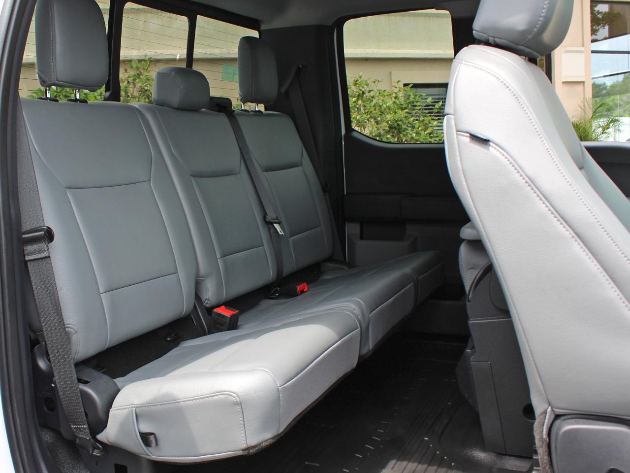 Ford F-250 SD XL SuperCab Long Bed 4WD 2024