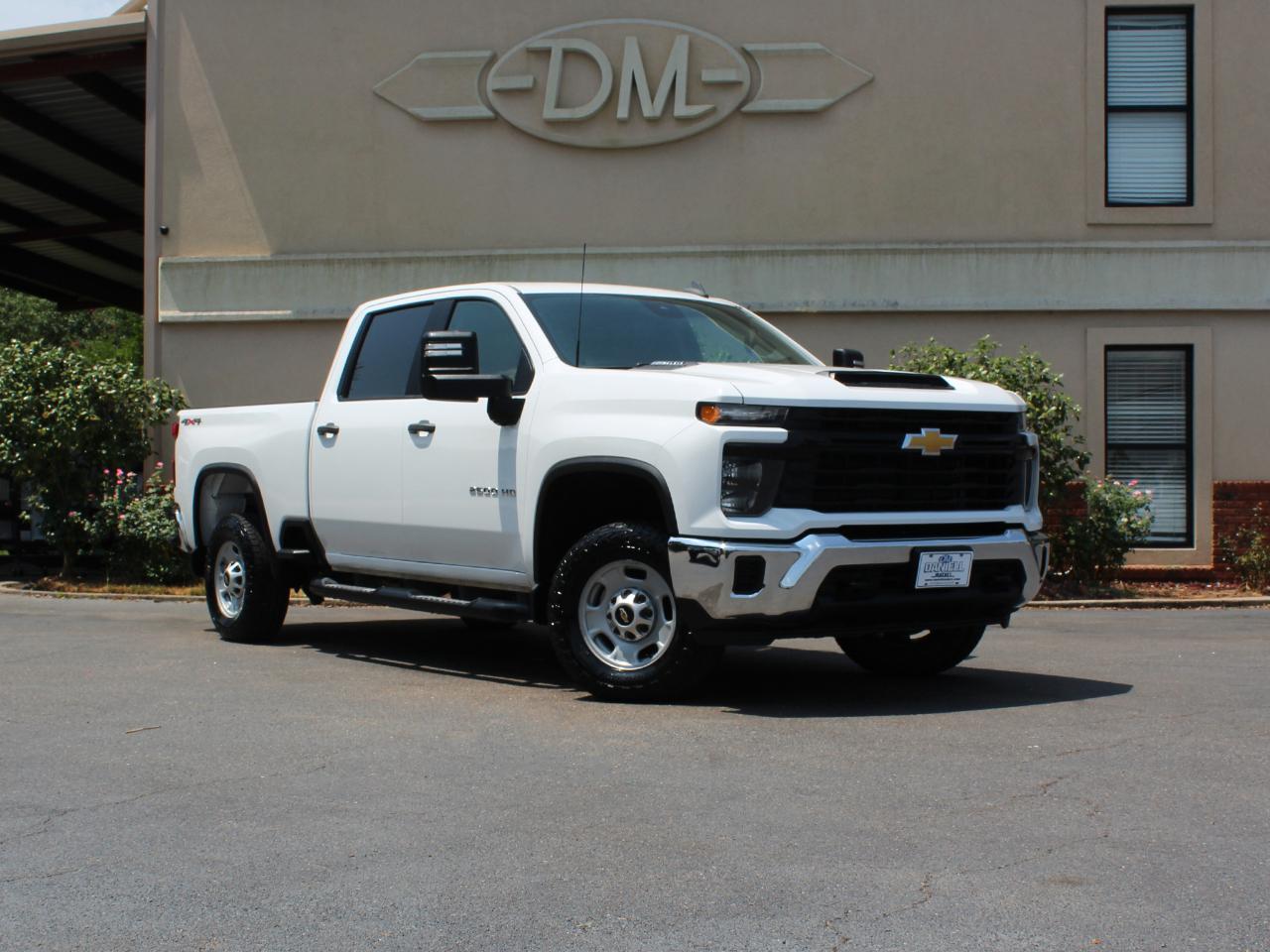 Chevrolet Silverado 2500HD Work Truck Crew Cab Short Box 4WD 2024