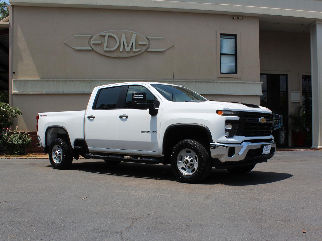 Chevrolet Silverado 2500HD Work Truck Crew Cab Short Box 4WD 2024