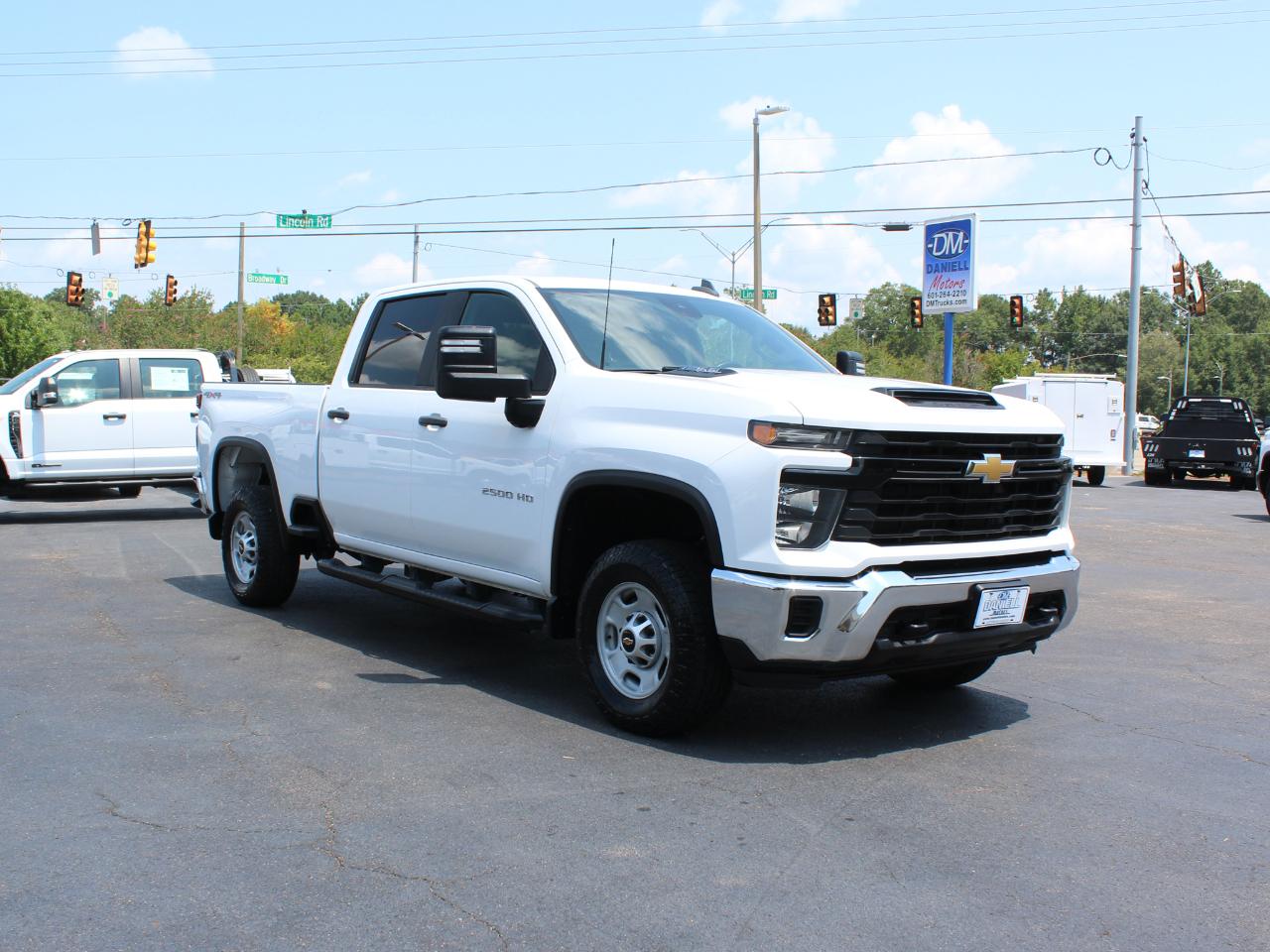 Chevrolet Silverado 2500HD Work Truck Crew Cab Short Box 4WD 2024