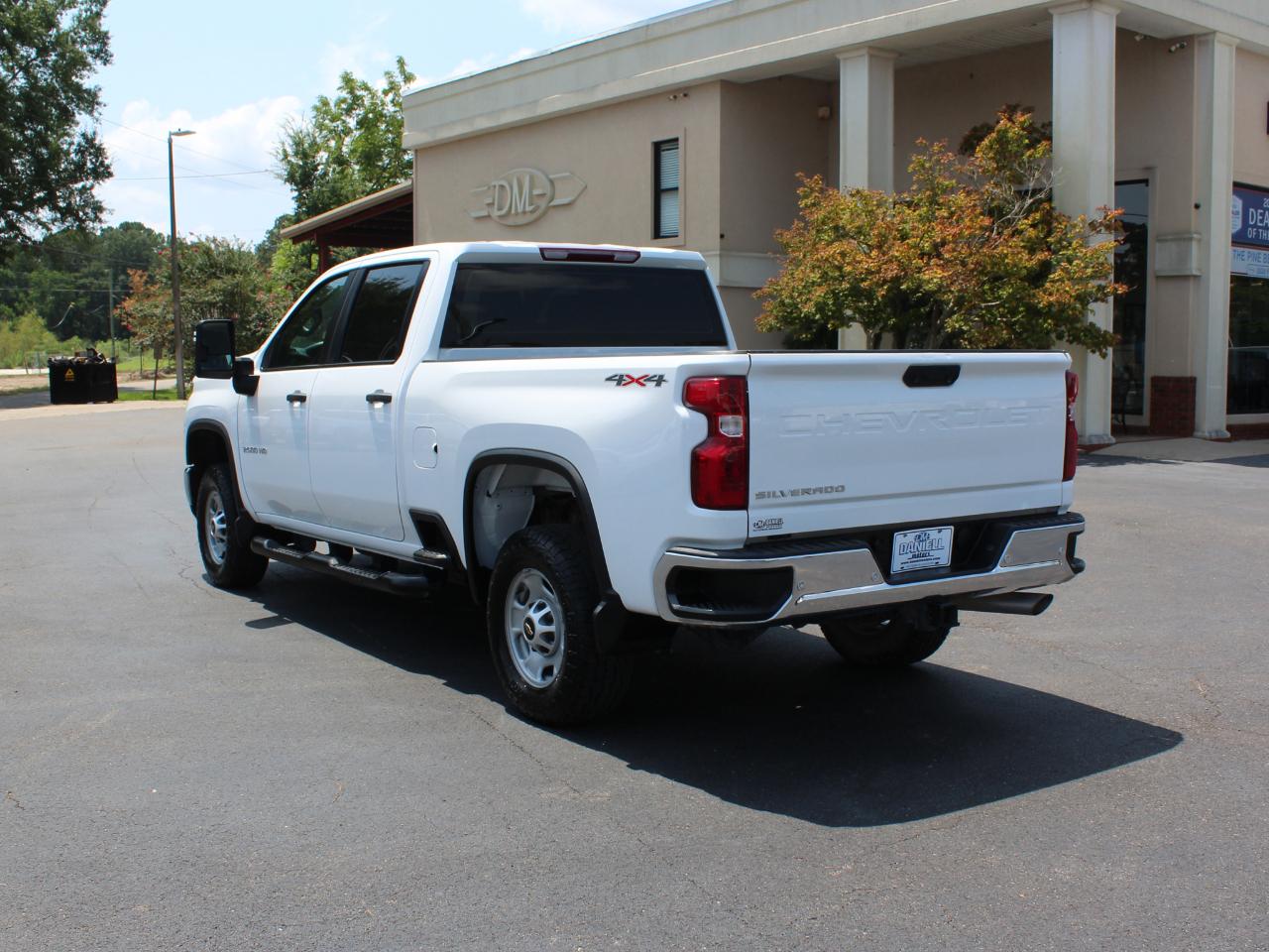 Chevrolet Silverado 2500HD Work Truck Crew Cab Short Box 4WD 2024