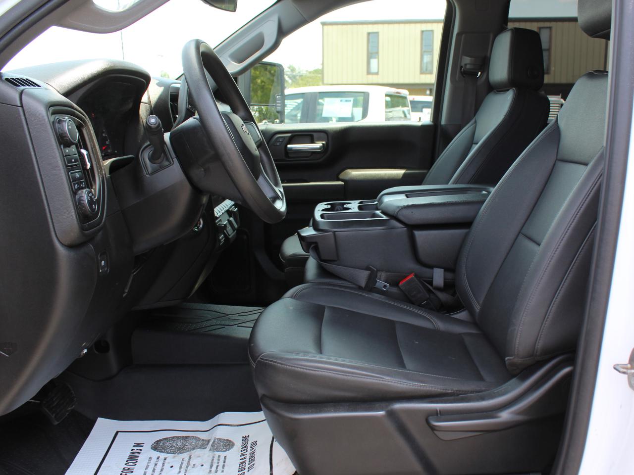 Chevrolet Silverado 2500HD Work Truck Crew Cab Short Box 4WD 2024