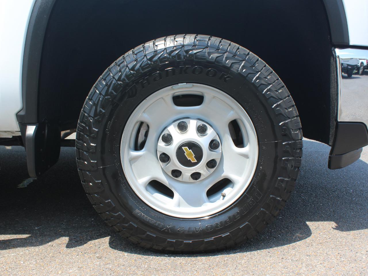 Chevrolet Silverado 2500HD Work Truck Crew Cab Short Box 4WD 2024