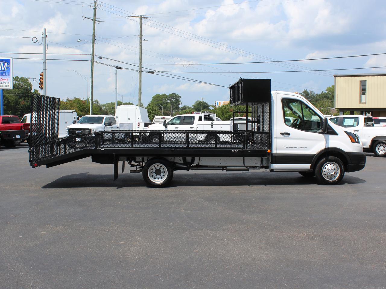 Ford Transit T-350 HD DRW 2023