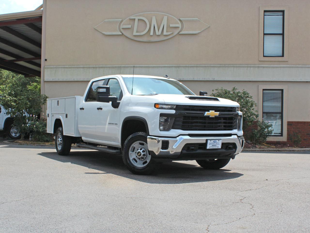 Chevrolet Silverado 2500HD Work Truck Crew Cab Long Box 4WD 2024