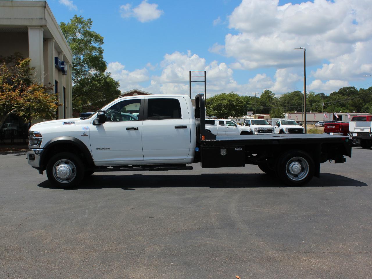 RAM 5500  2025