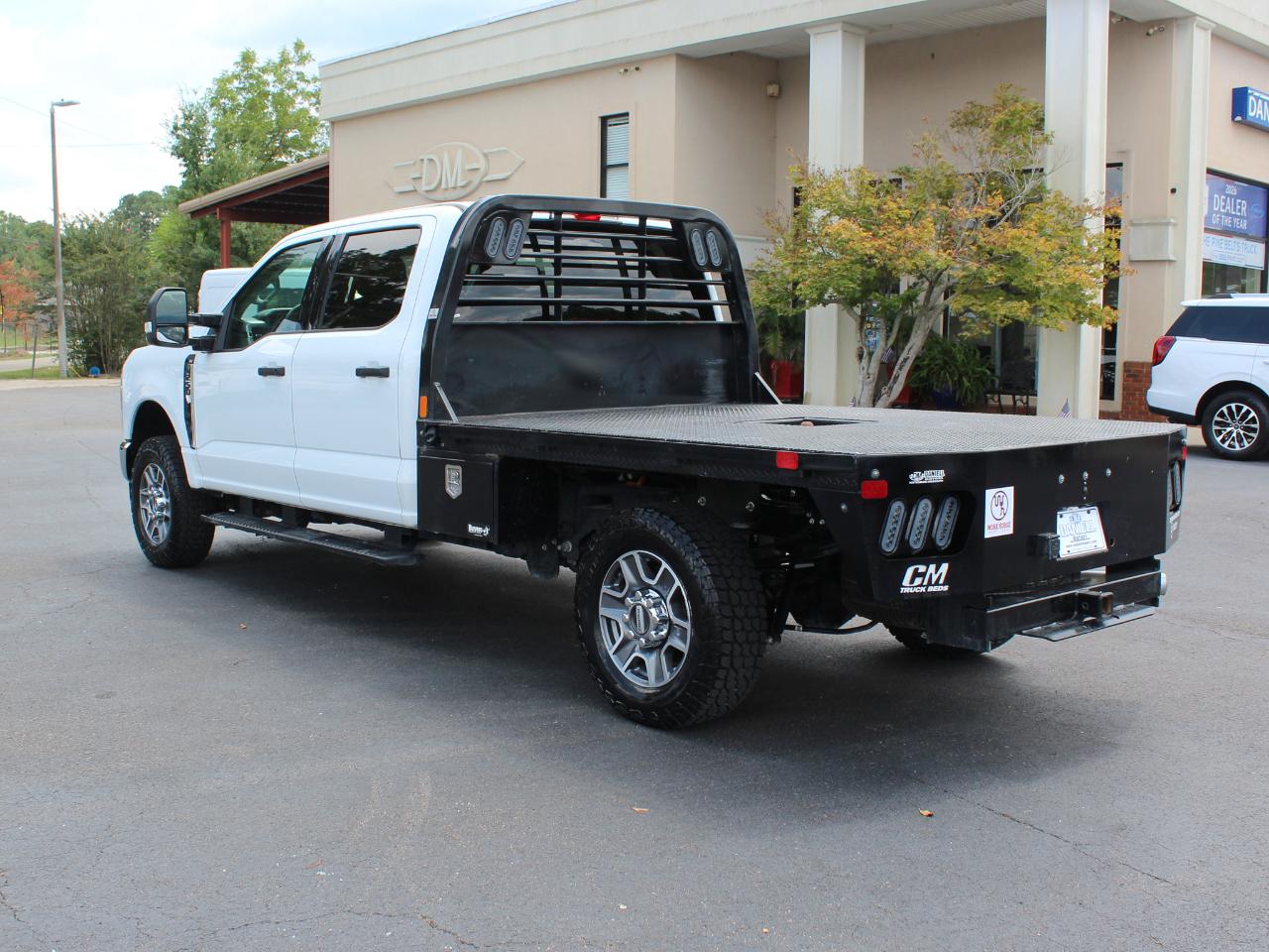 Ford F-250 SD XLT Crew Cab Long Bed 4WD 2025
