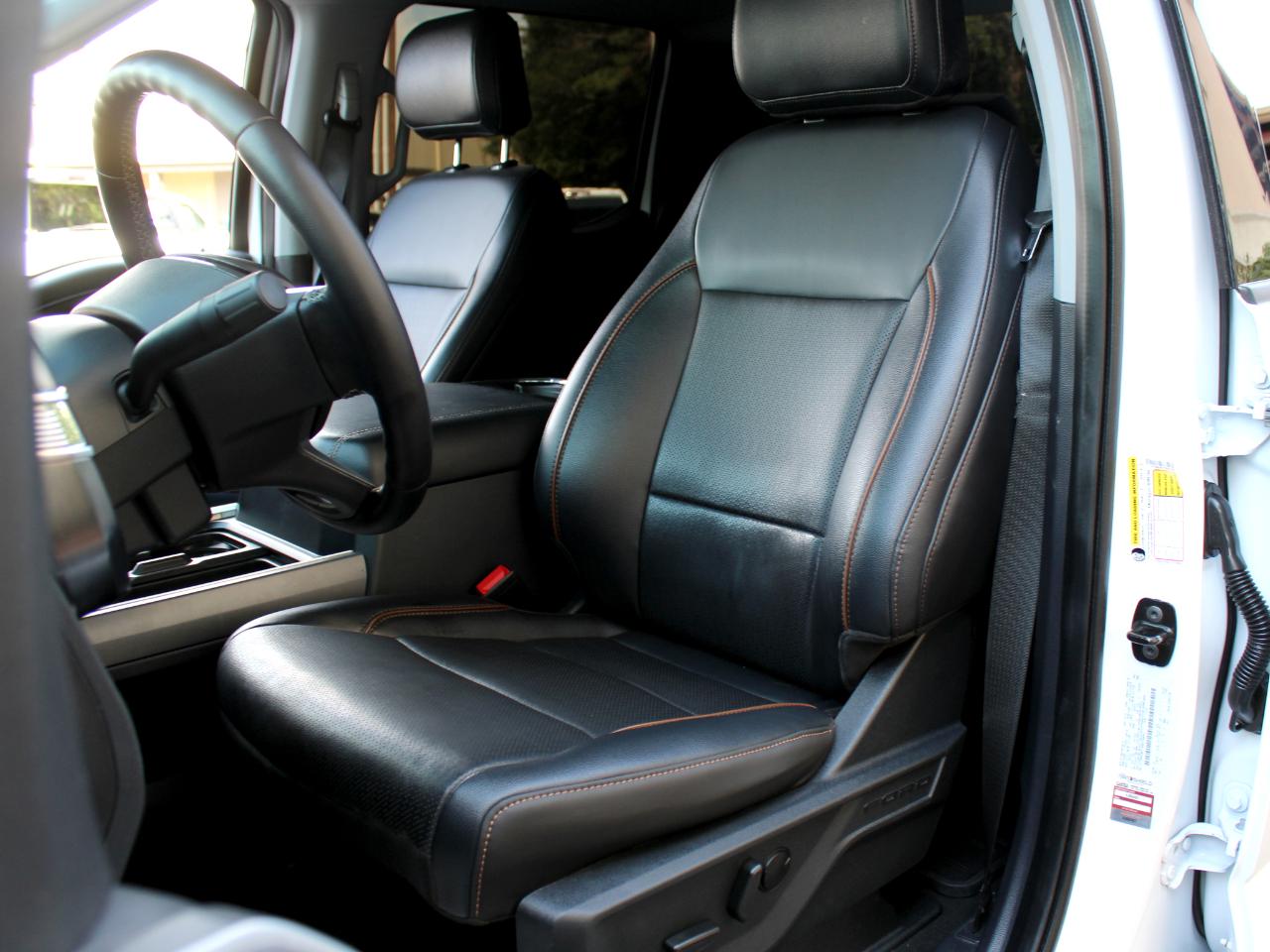 Ford F-250 SD Lariat Crew Cab 4WD 2025