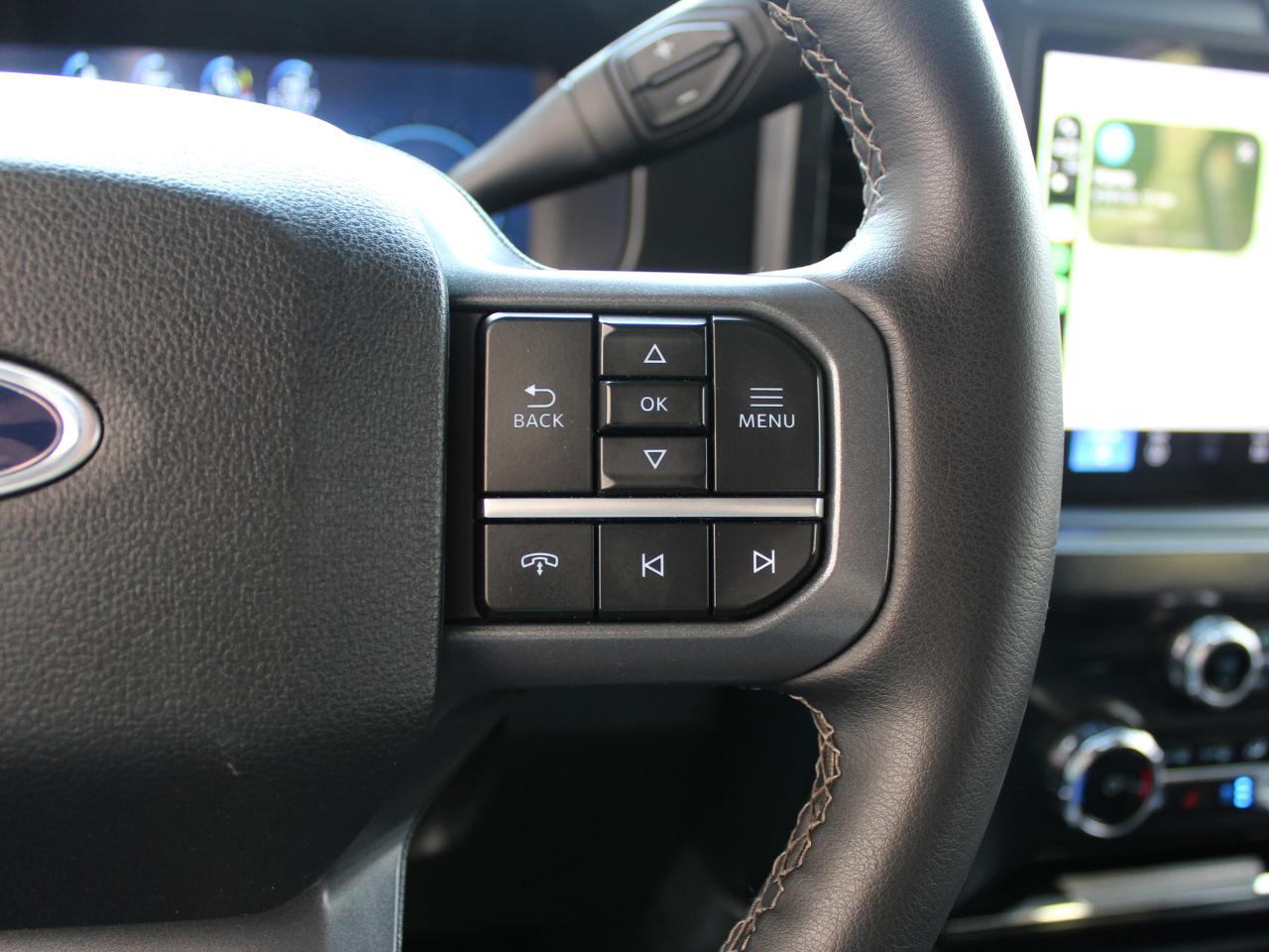 Ford F-250 SD Lariat Crew Cab 4WD 2025