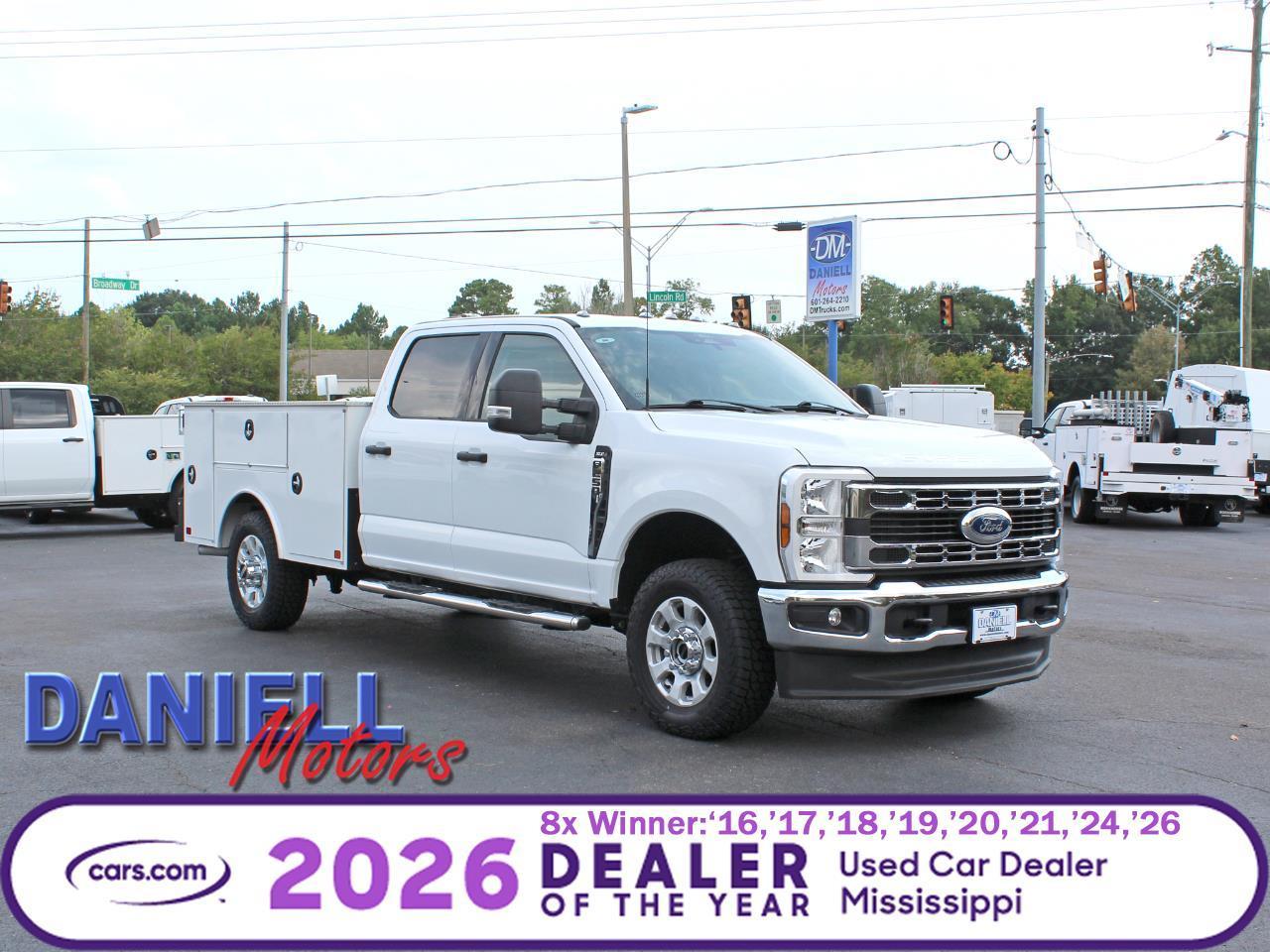Ford F-250 SD XLT Crew Cab Long Bed 4WD 2024
