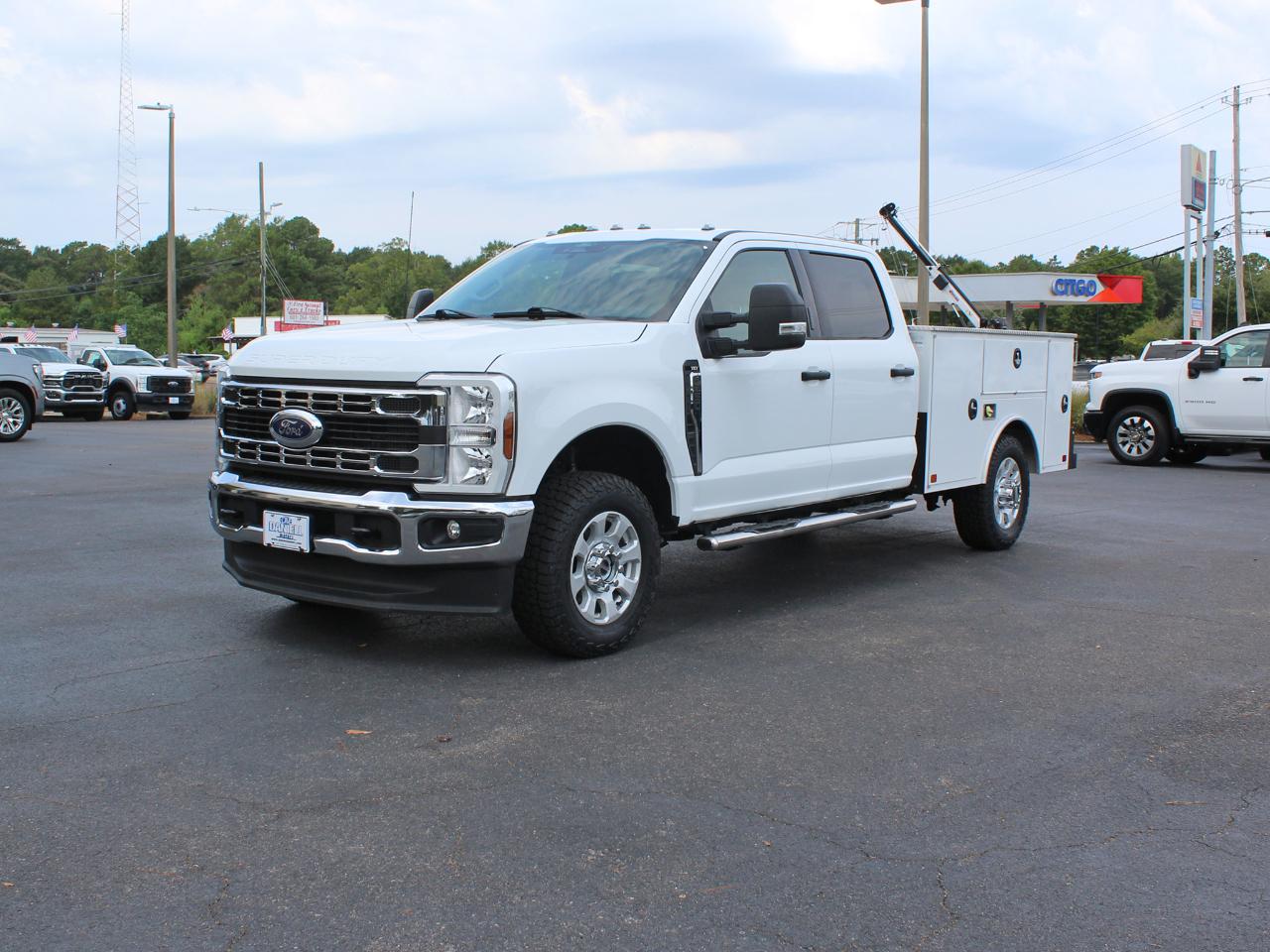 Ford F-250 SD XLT Crew Cab Long Bed 4WD 2024