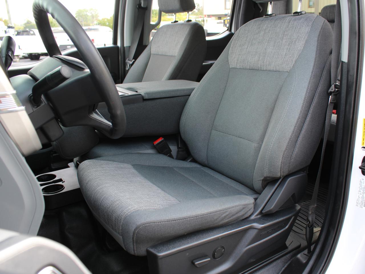 Ford F-250 SD XLT Crew Cab Long Bed 4WD 2024
