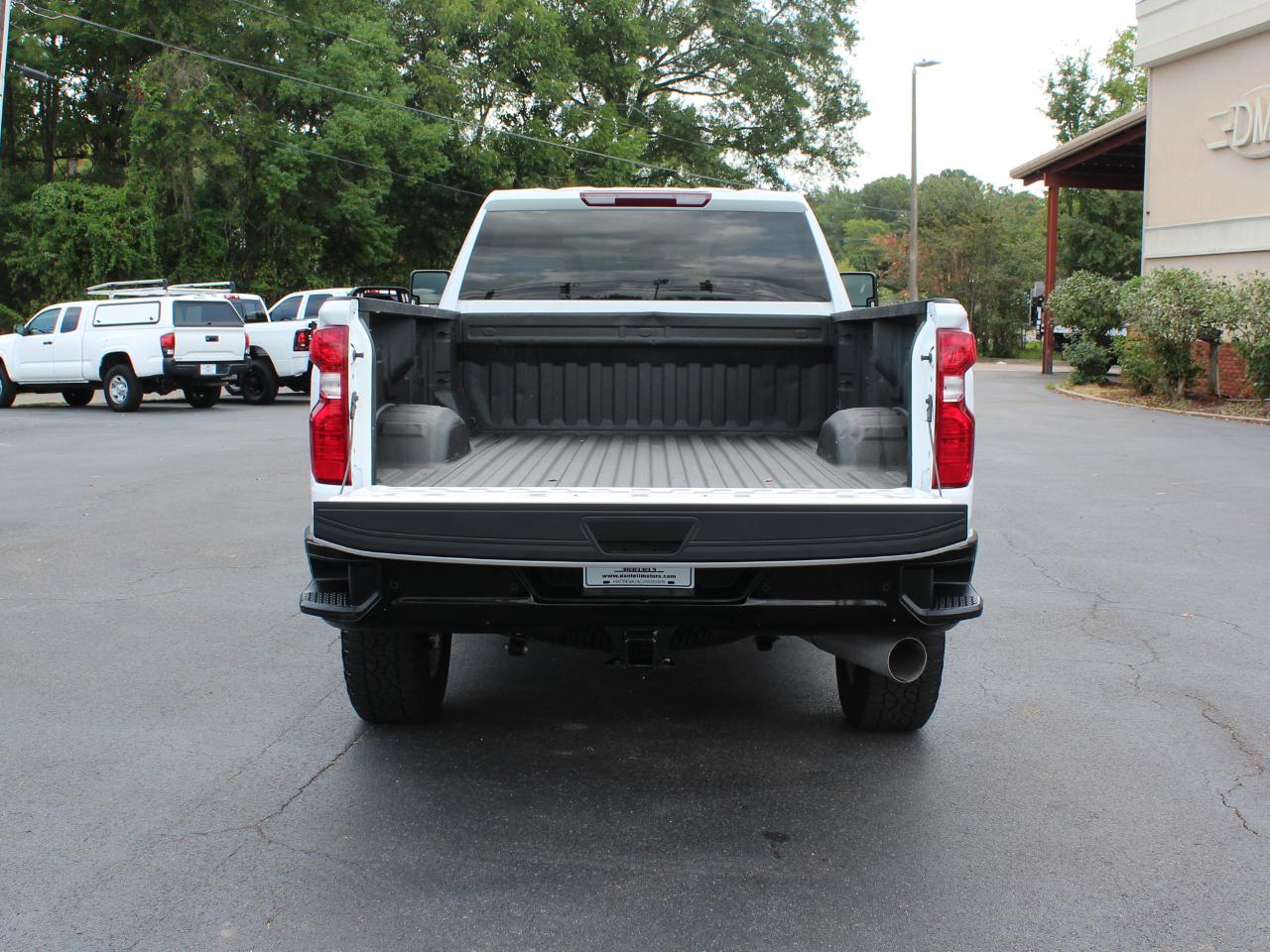 Chevrolet Silverado 2500HD Custom Crew Cab Long Box 4WD 2025