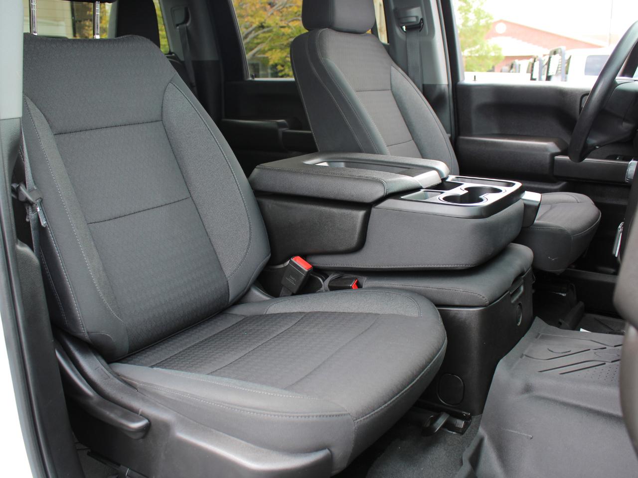 Chevrolet Silverado 2500HD Custom Crew Cab Long Box 4WD 2025